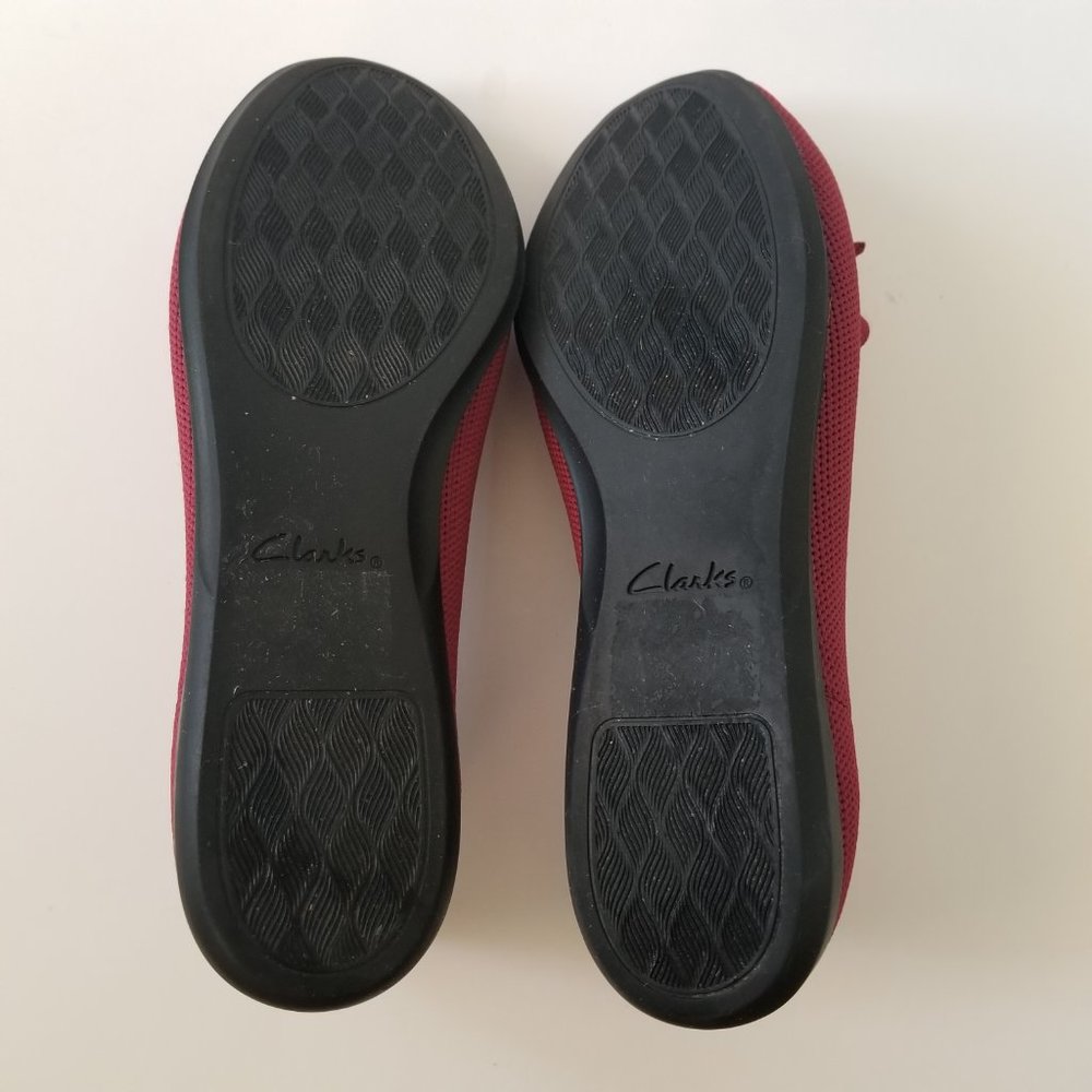 Clarks Carly Hope Burgundy Knit Ballet Flat (size 8.5) - Picture 10 of 10